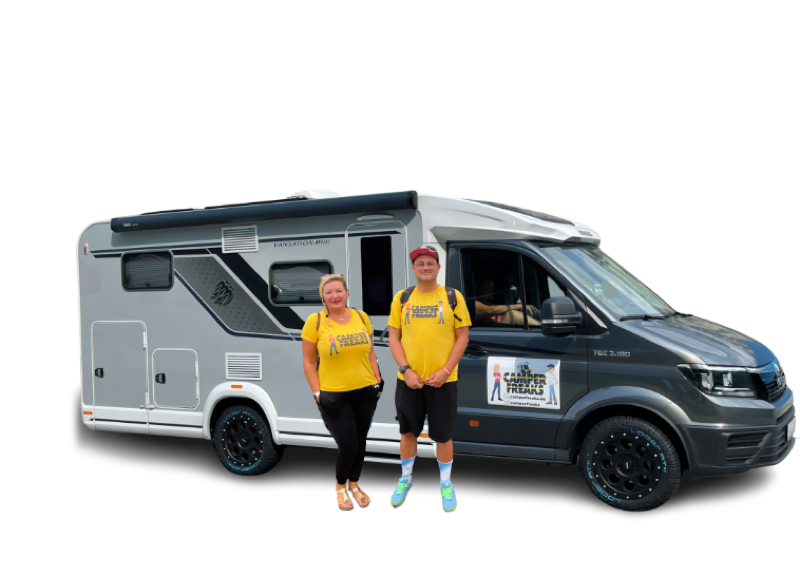 Tanja und Peri mit Günni, unserem früheren Knaus auf MAN-Basis.